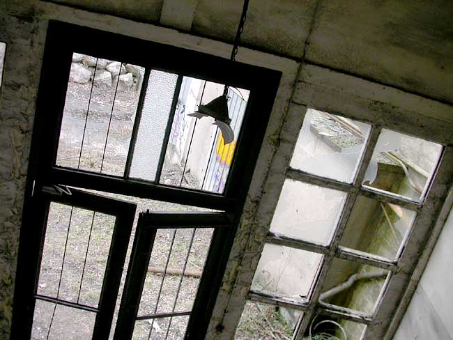 abandoned factory #5 - february 2005 - Carmaux