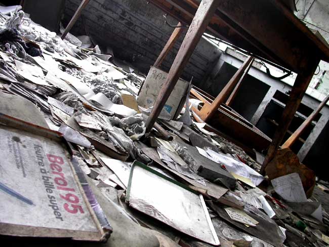 abandoned factory #4 - february 2005 - Carmaux